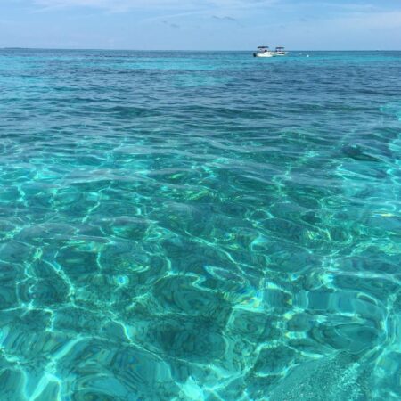 beaches by key largo